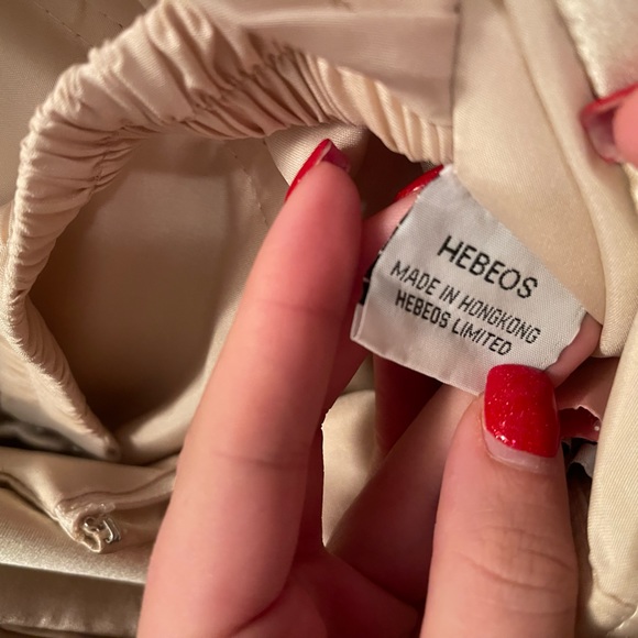 Hebeos Strapless Champagne Dress with Train - Picture 4 of 4